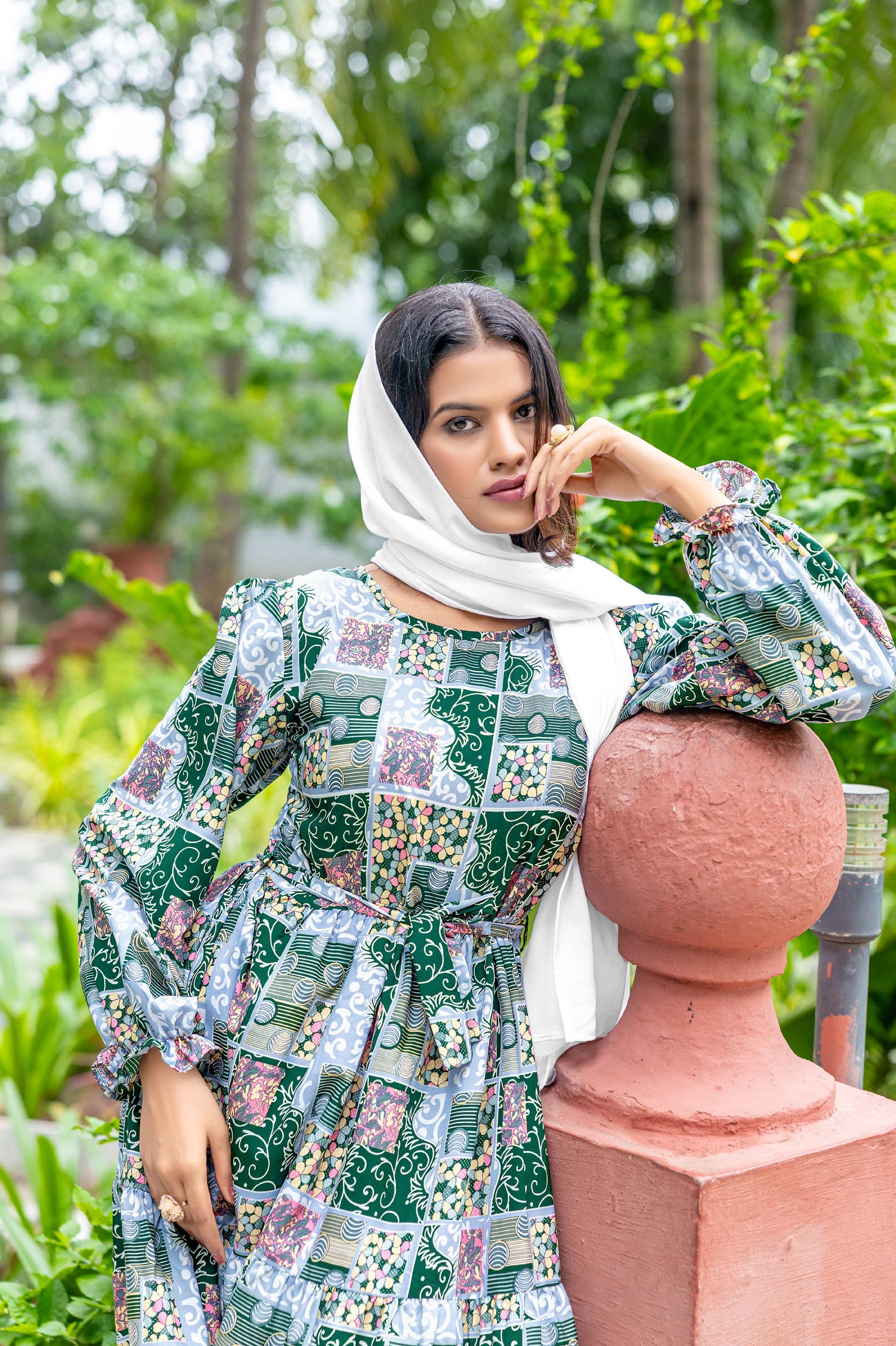 Crepe Fabric Full Sleeve Length Stylish Abaya Dress for Women for Girl's