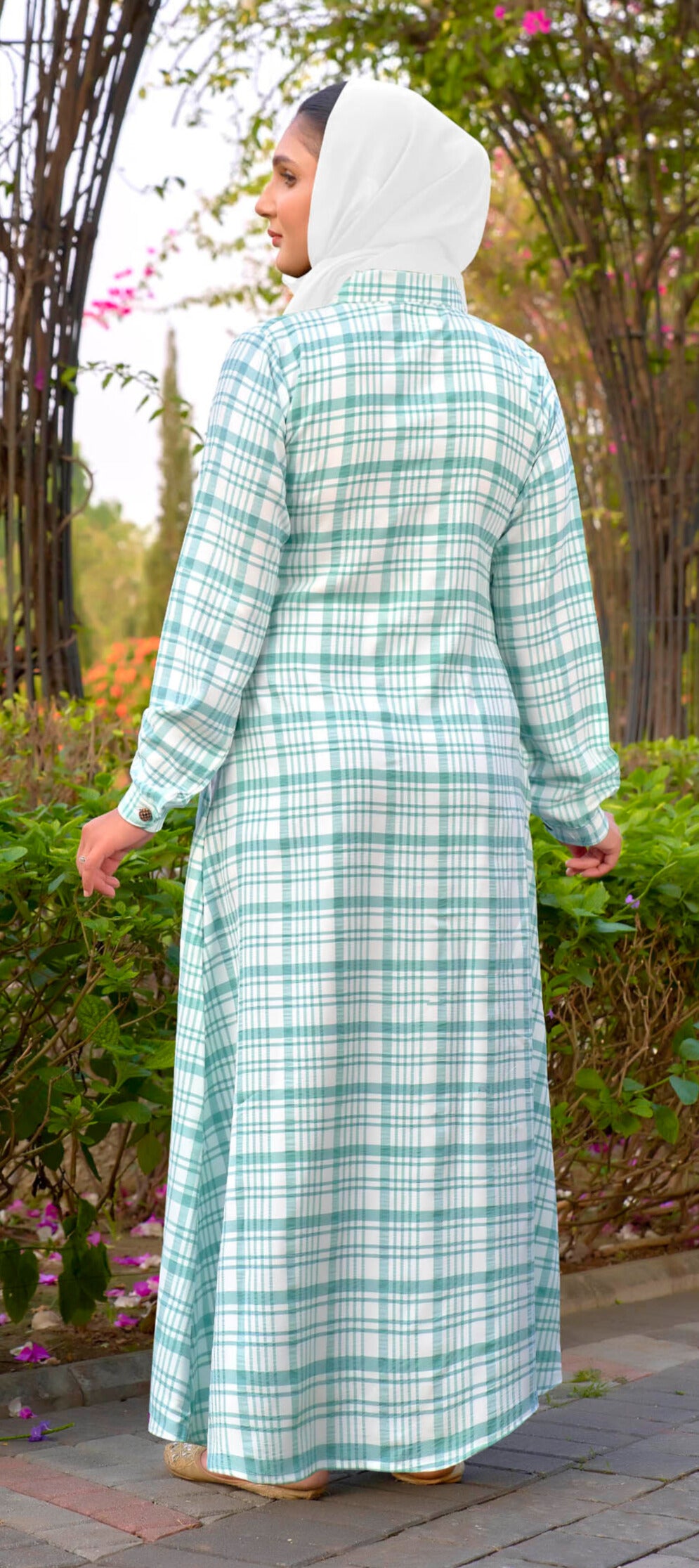 SARINKU green Cotton fabric no transparancy Front Button Open Pattern Chex Print Shirt Style Cuffs Balloon Sleeve Pattern With Pocket Without Dupatta
