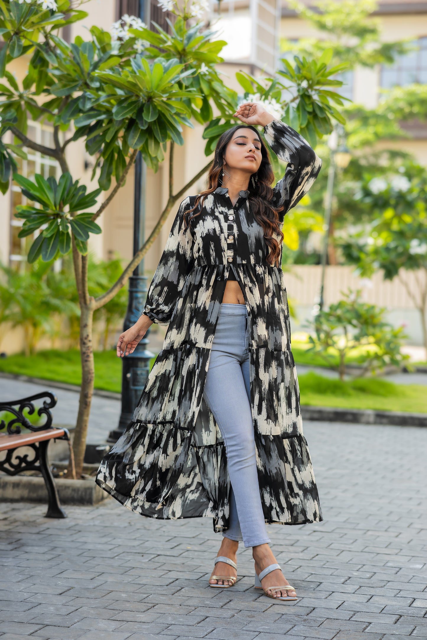 GEORGET PRINTED BLACK KURTI