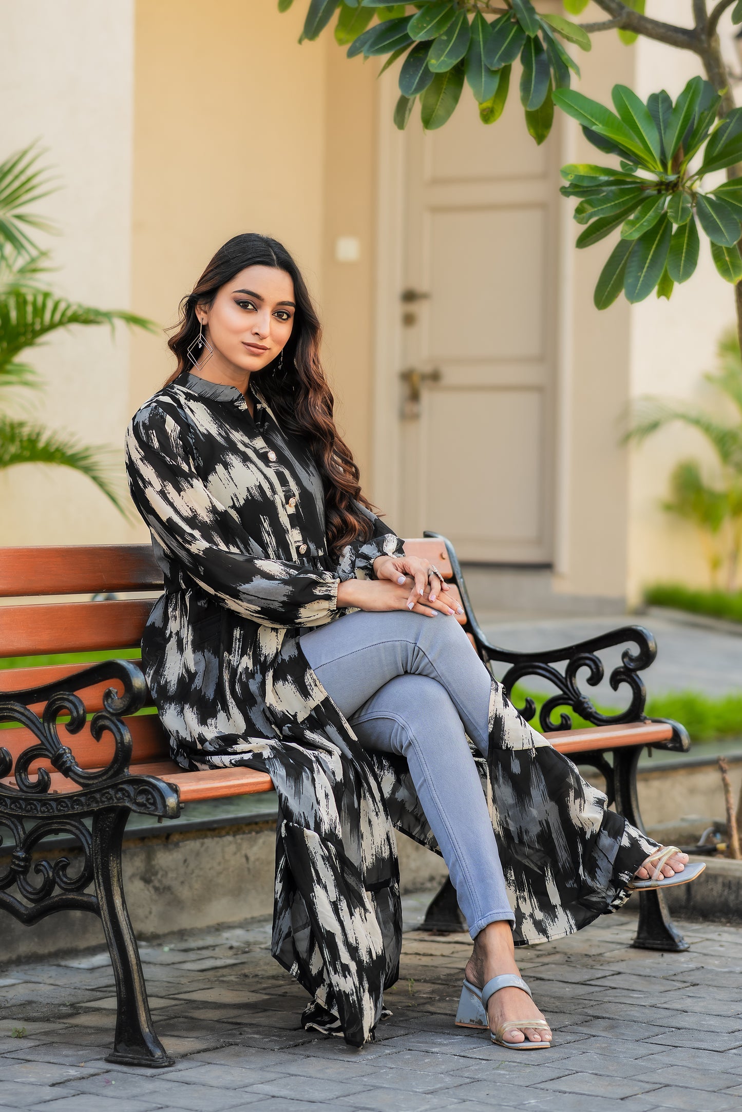 GEORGET PRINTED BLACK KURTI