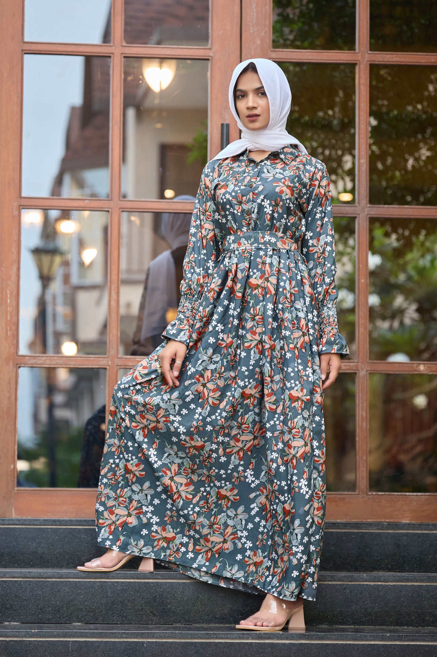 Elegant Crepe Maxi Dress in Floral Print – Smocked Cuffs | Modest Style