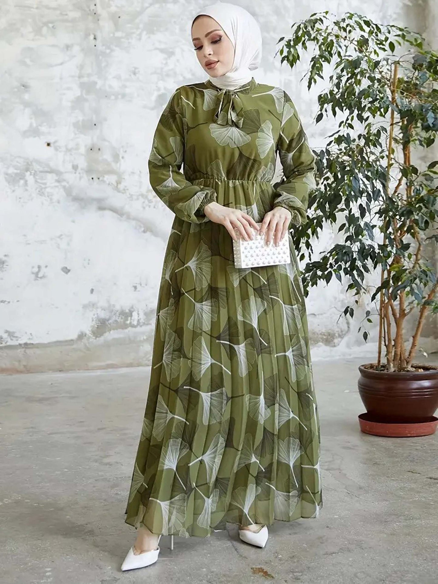 Stylish Floral Printed Georgette Modest Abaya for Women