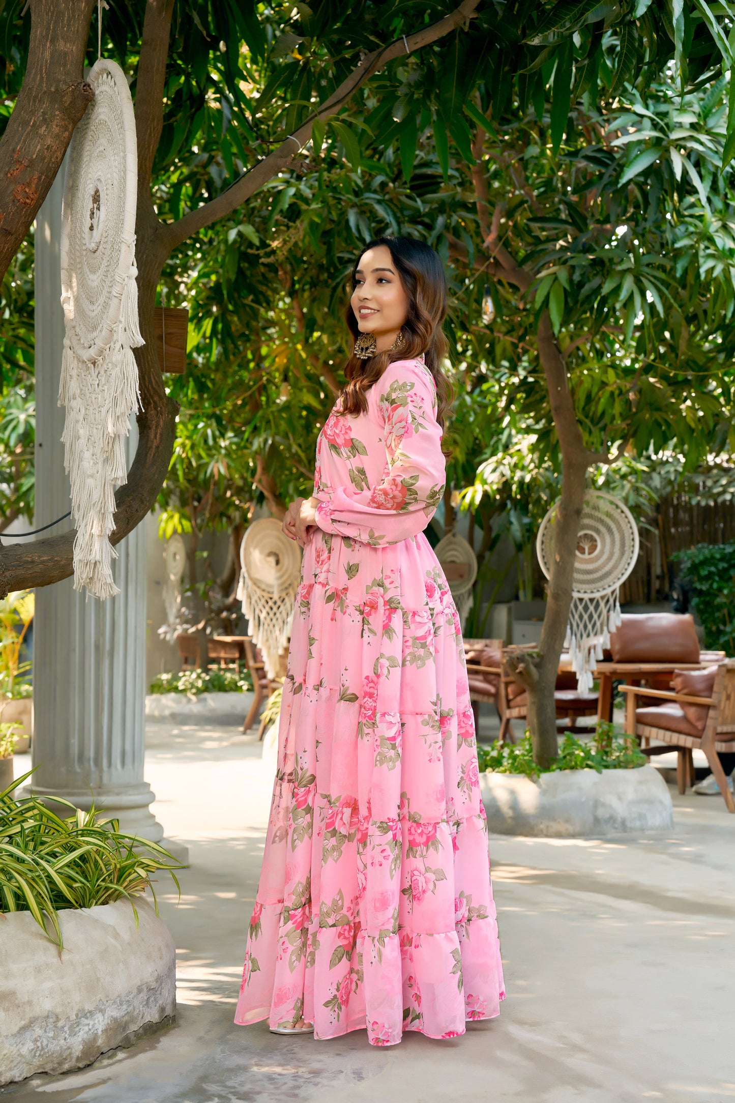 SARINKU Pink Georgette Fabric with crepe lining for no transparency shirt color with openable button Floral Print Shirt Style Cuffs Puff Sleeve Pattern with Belt Without Dupatta