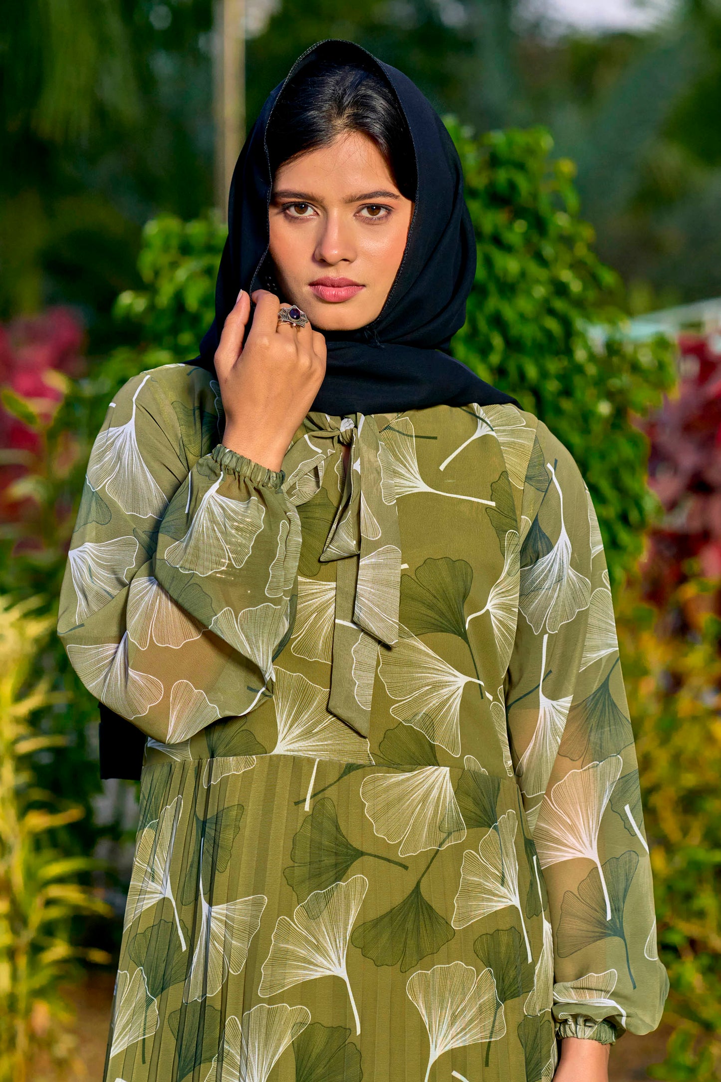 Stylish Floral Printed Georgette Modest Abaya for Women